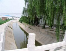 郑州市青龙岗公墓位置地址在荥阳市哪里？